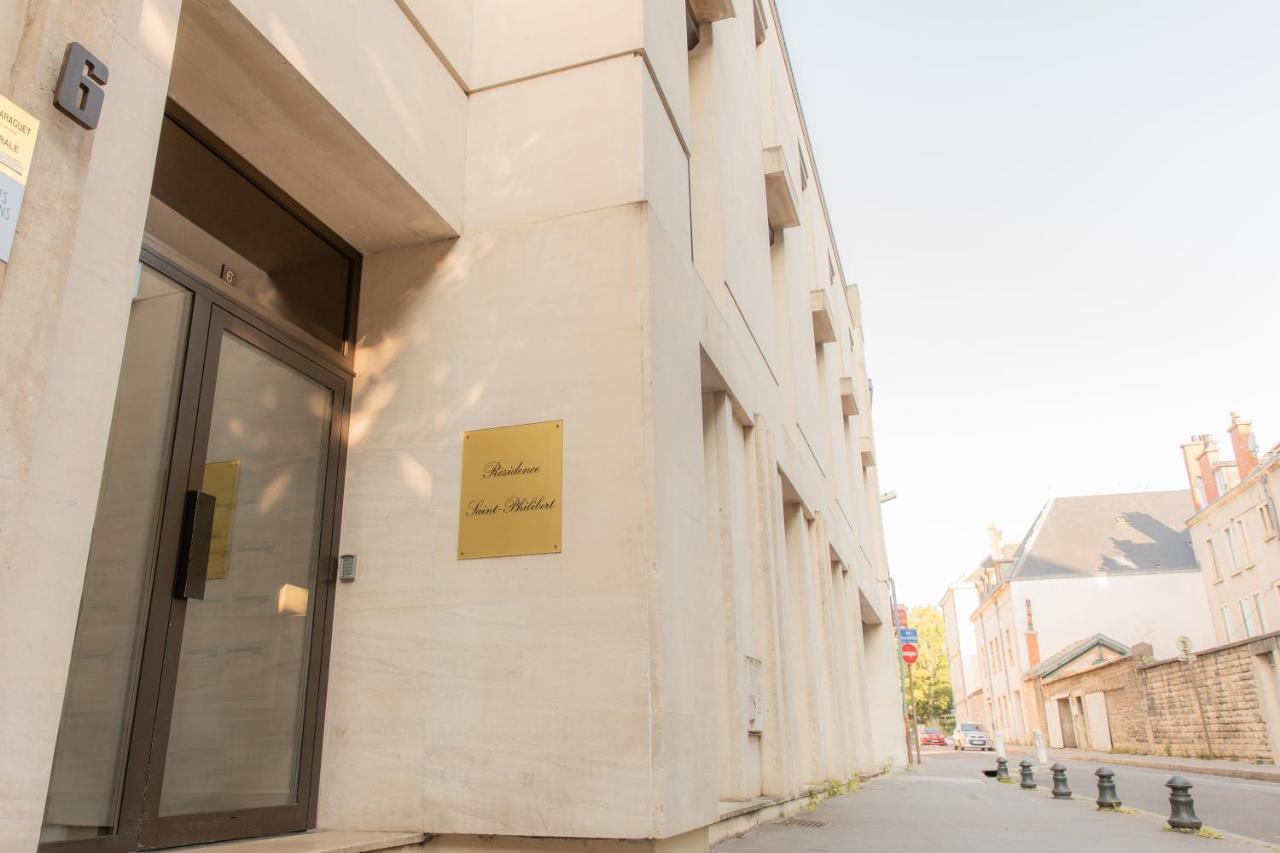 דיז'ון Suite Romanee 6 Personnes Vue Cathedrale 2 Places De Parking מראה חיצוני תמונה
